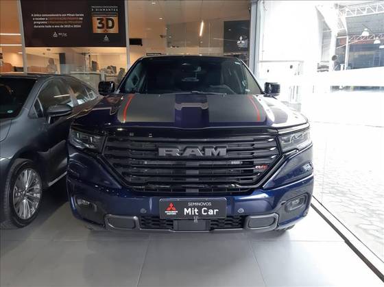 RAM RAMPAGE 2.0 HURRICANE 4 TURBO GASOLINA R/T 4X4 AUTOMÁTICO